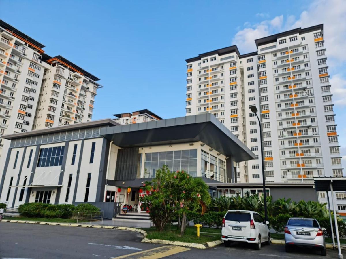 Rhr Deluxe Guesthouse Kinarut Papar Sabah - Pool View Luaran gambar
