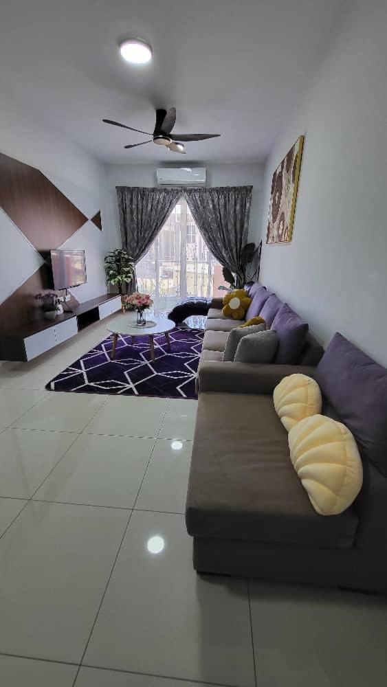 Rhr Deluxe Guesthouse Kinarut Papar Sabah - Pool View Luaran gambar